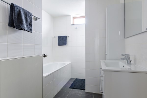 Medium property photo - Jan van Lieshoutstraat 24F, 5611 EE Eindhoven